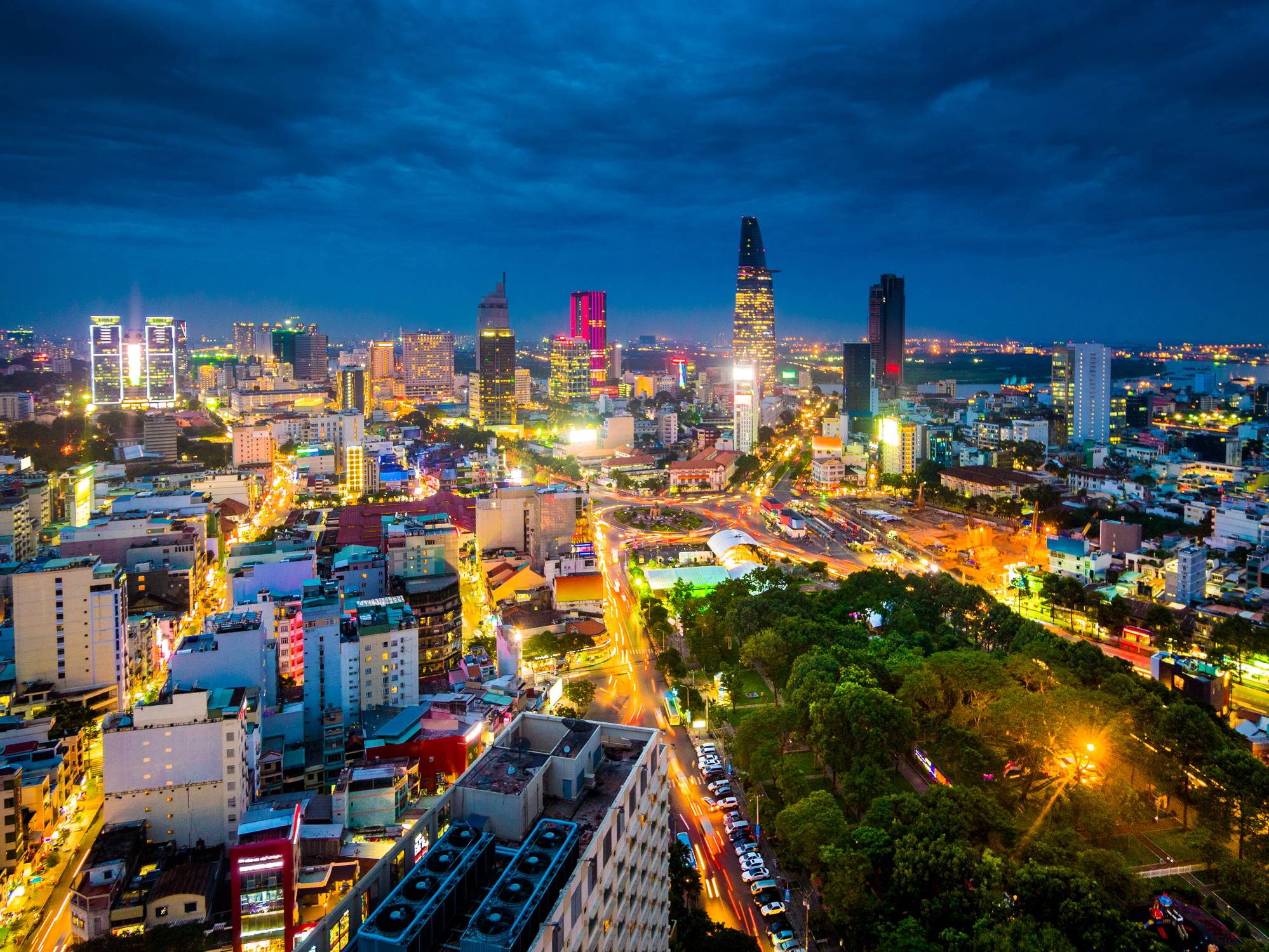 Ho Chi Minh City nocą