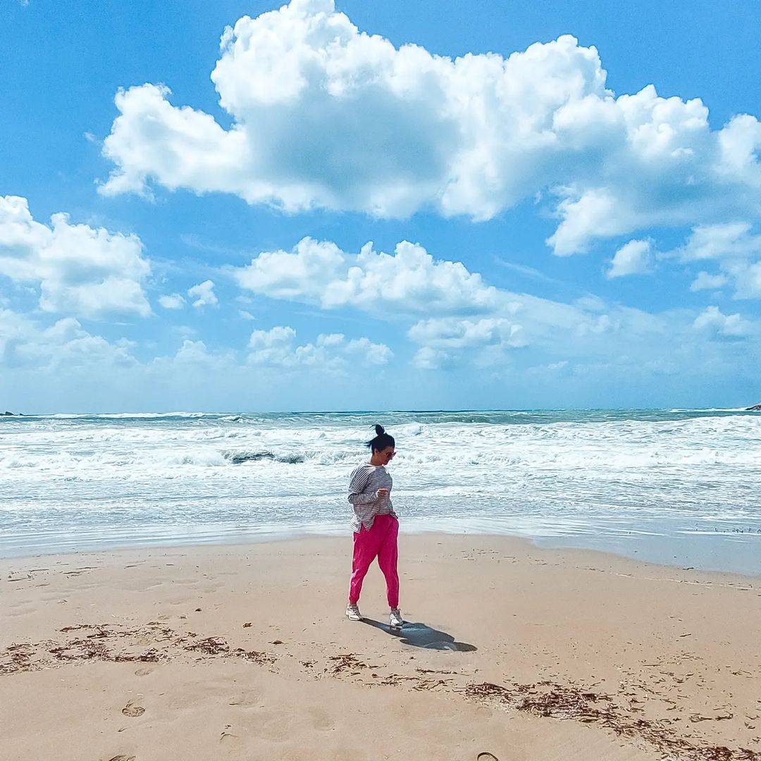 Piaszczyste plaże Pafos  | 📸 @d.dooriss