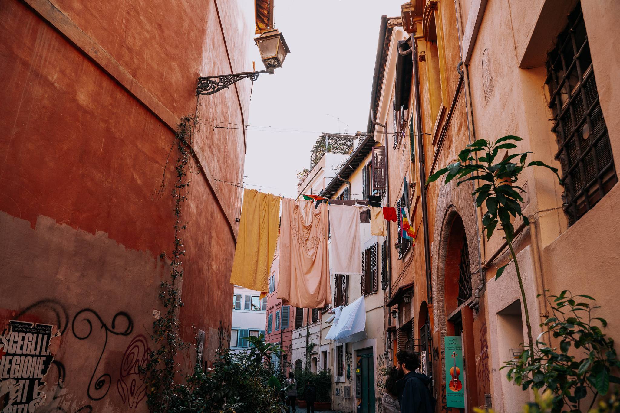 Străzile atmosferice din Trastevere | 📸 @esky_pl