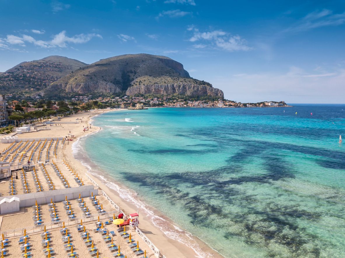 Plaża Mondello w okolicach Palermo