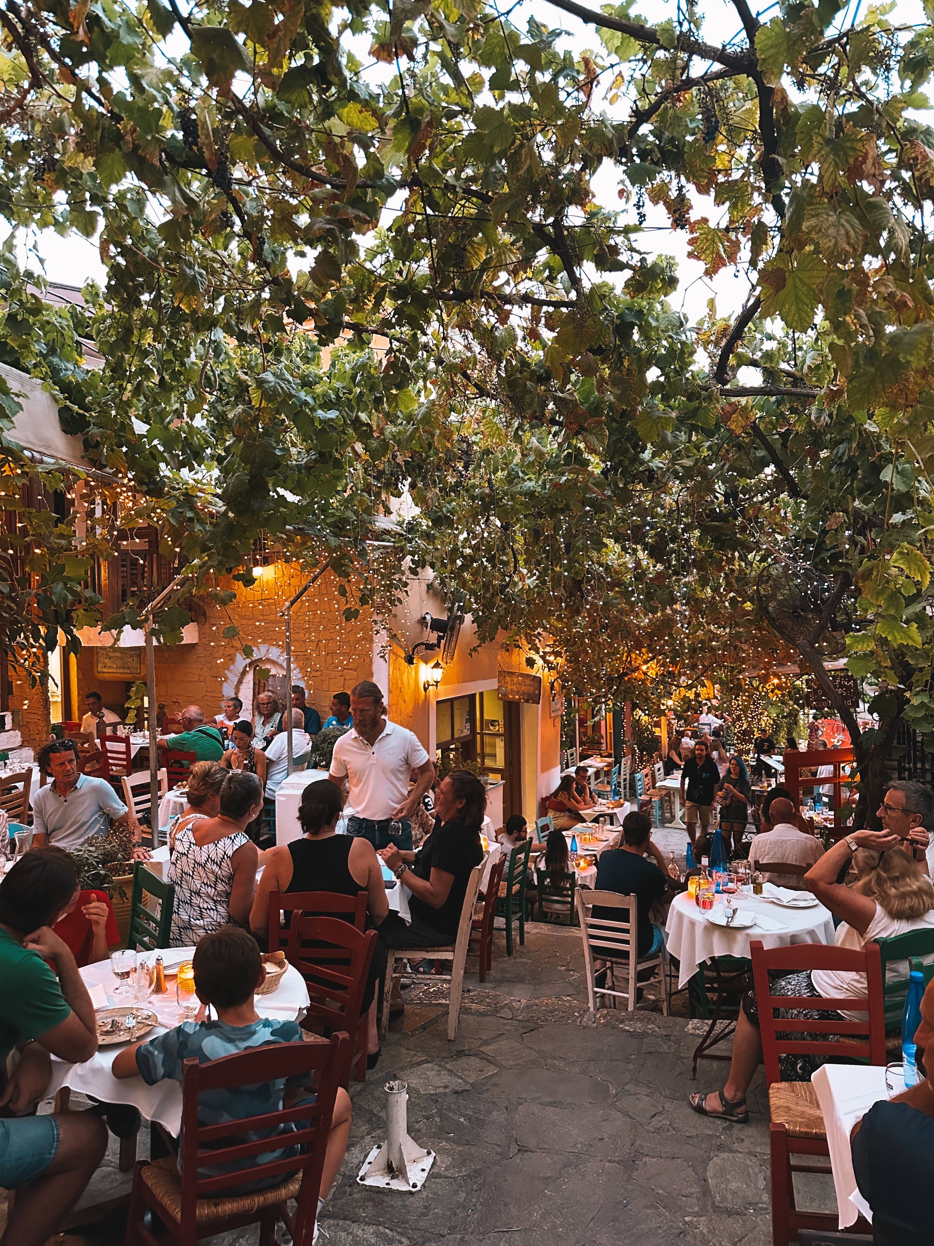 Plaka - un paradis pentru gurmanzi | 📸 @soniakarman