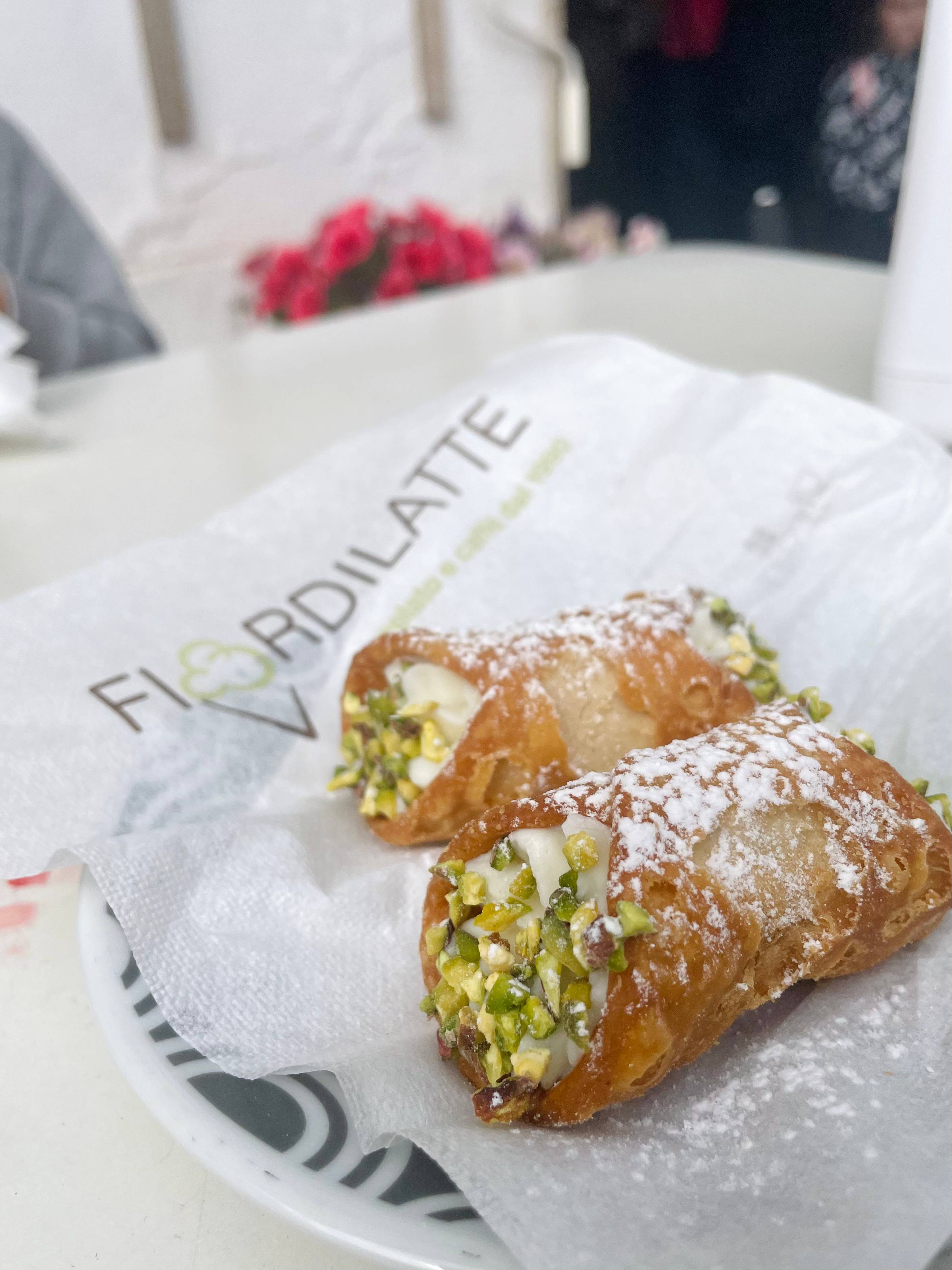 Deser cannoli | 📸 @esky_pl