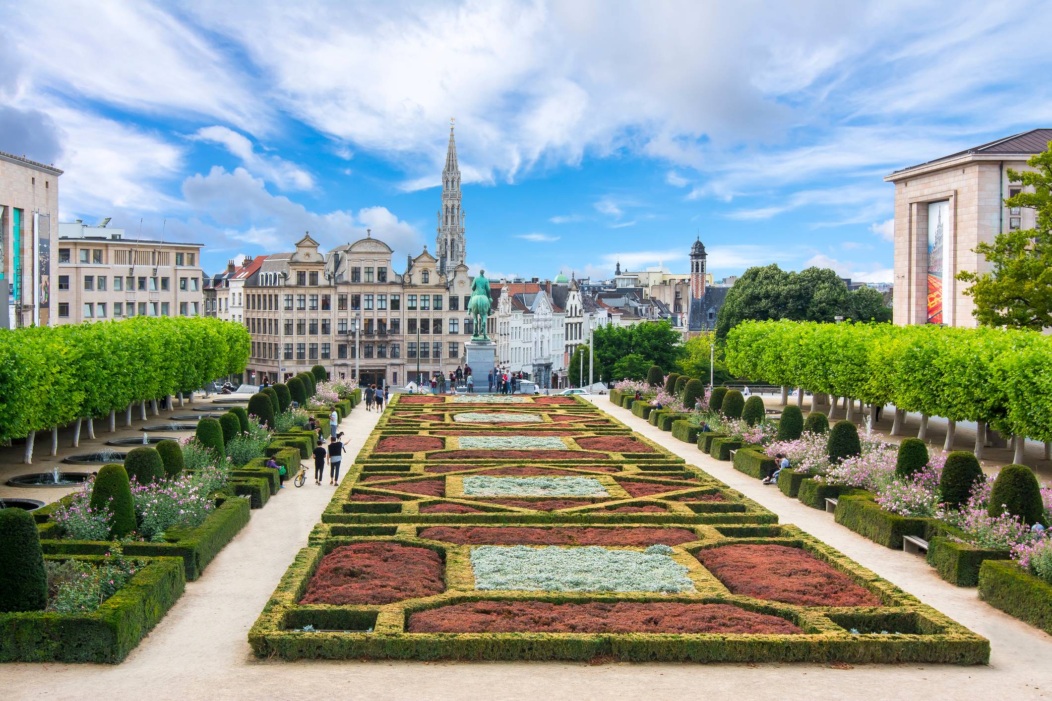 Plac Mont Des Arts