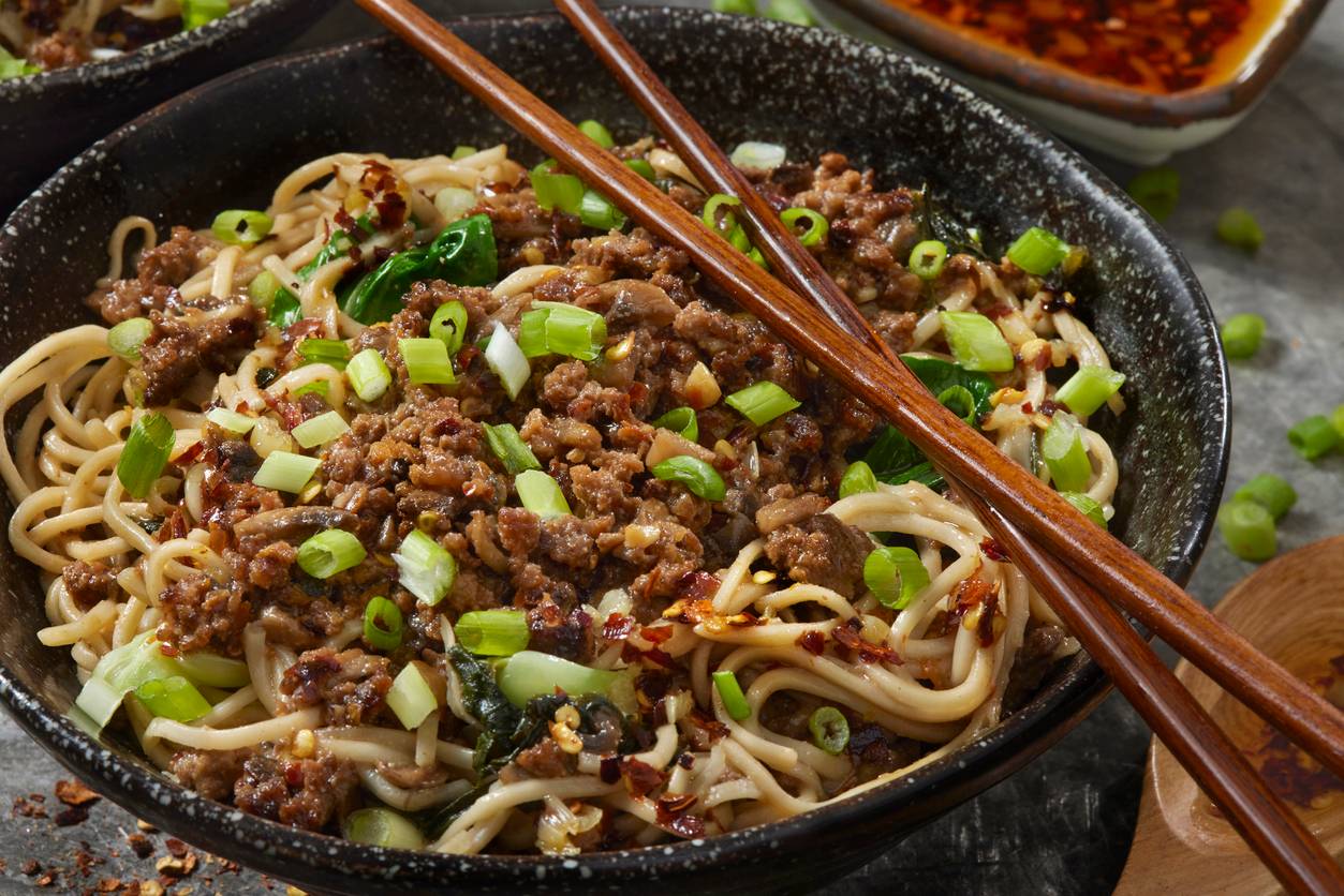 Zhajiang Mian