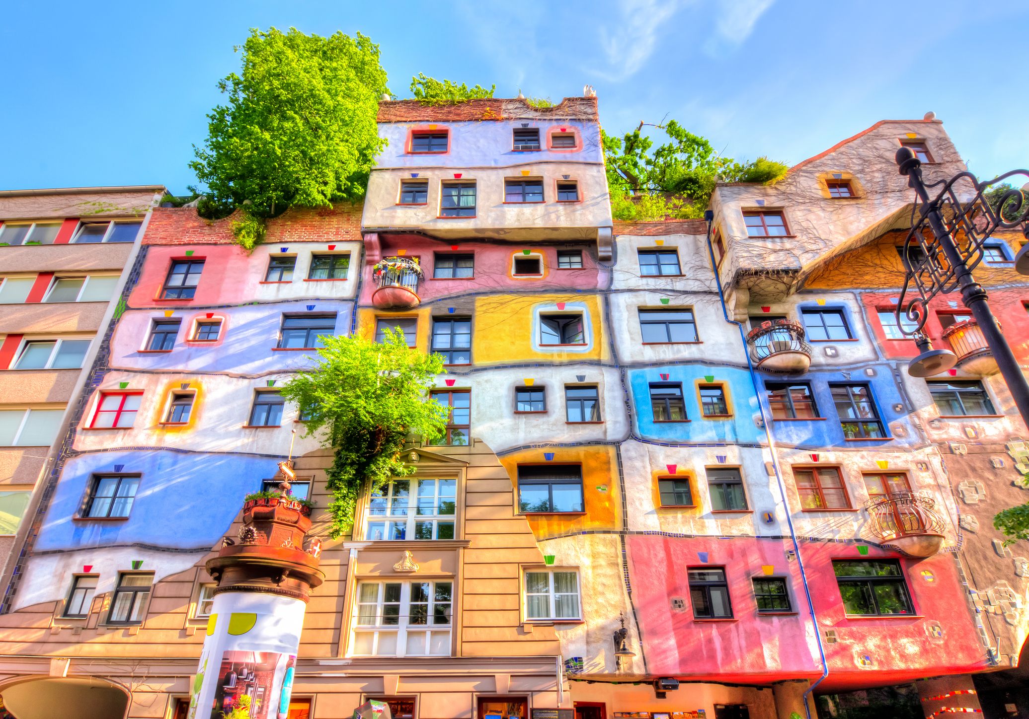 Kamienica Hundertwasserhaus w dzielnicy Landstraße